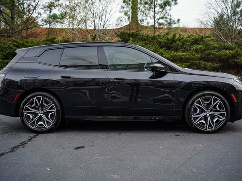 Used 2024 BMW iX xDrive50 w/ Premium Package image 12