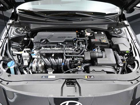 New 2026 Hyundai Elantra Sport FWD image 22