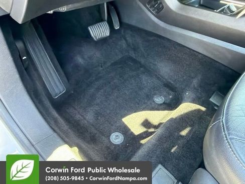 Used 2016 Ford Fusion SE w/ Equipment Group 202A FWD image 26