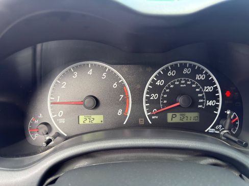 Used 2013 Toyota Corolla LE FWD image 19