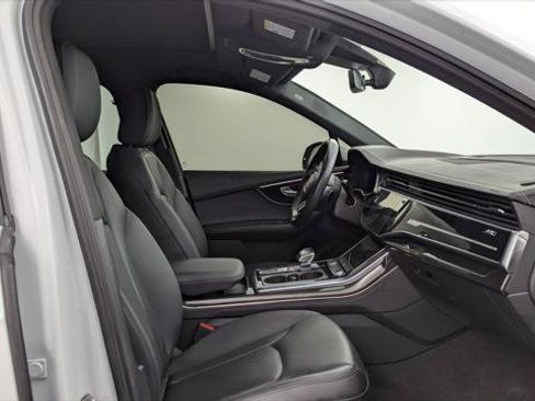 Used 2023 Audi Q7 2.0T Premium Plus w/ Premium Plus Package AWD/4WD image 18