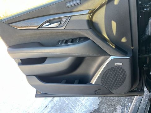 Used 2018 Cadillac Escalade ESV Platinum image 10