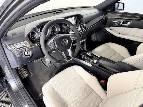 Used 2014 Mercedes-Benz E 63 AMG S-Model image 40