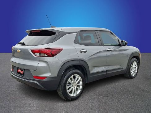 Used 2024 Chevrolet TrailBlazer LS w/ LS Convenience Package FWD image 5
