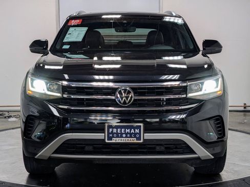 Used 2022 Volkswagen Atlas Cross Sport SEL AWD/4WD image 3