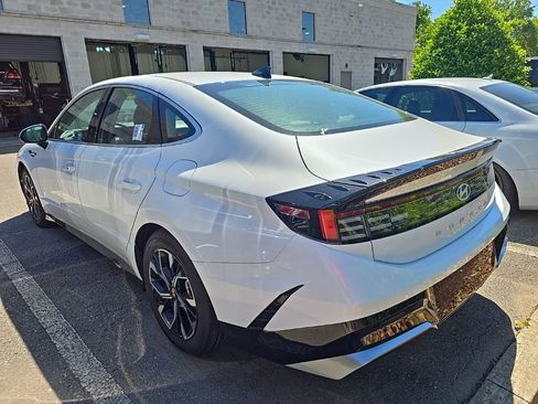 Certified 2025 Hyundai Sonata SEL AWD/4WD image 5