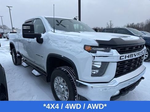Used 2020 Chevrolet Silverado 2500 LT w/ All Star Edition image 2