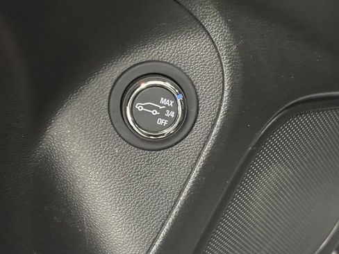 Used 2025 Buick Encore GX Preferred FWD image 15