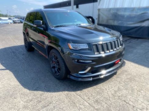 Used 2015 Jeep Grand Cherokee SRT AWD/4WD image 2