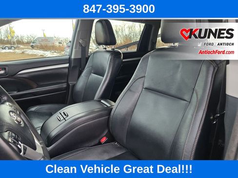 Used 2018 Toyota Highlander XLE image 22