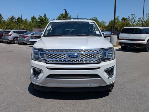 Used 2020 Ford Expedition Platinum image 2