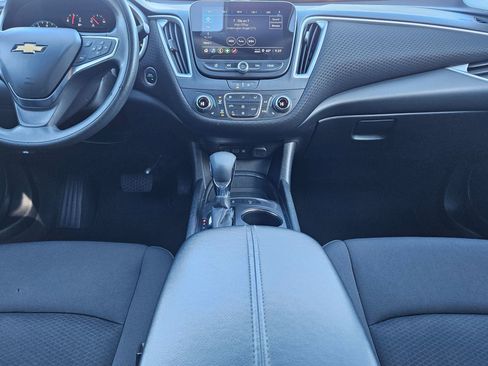 Used 2024 Chevrolet Malibu LT image 10