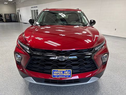 Used 2024 Chevrolet Blazer LT w/ Midnight/Sport Edition AWD/4WD image 2