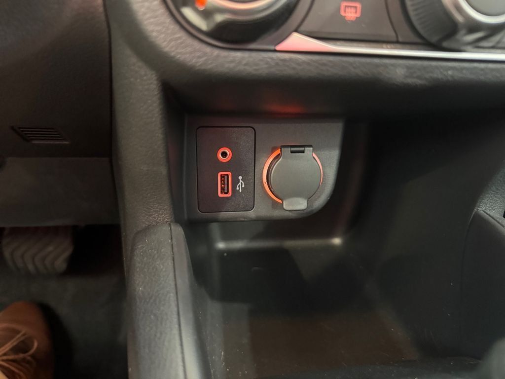 Used 2025 Nissan Kicks Play S FWD image 25