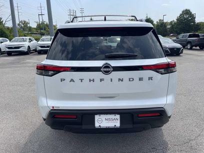 New 2026 Nissan Pathfinder SV