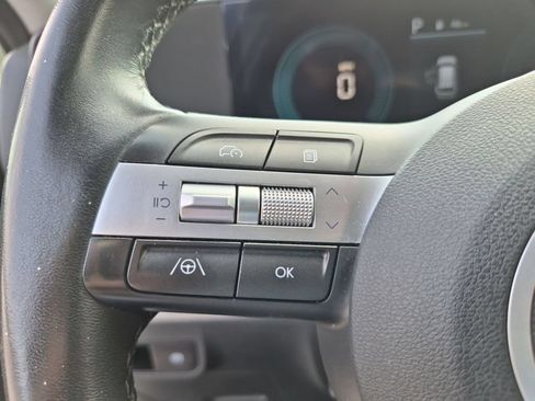 Used 2025 Hyundai Kona SEL FWD image 18