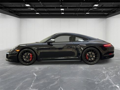 Used 2019 Porsche 911 Carrera GTS image 2