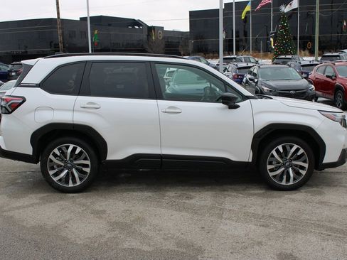 Certified 2025 Subaru Forester Touring image 4