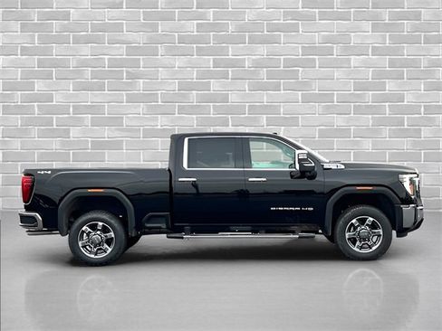 New 2025 GMC Sierra 2500 SLT w/ SLT Premium Package image 8