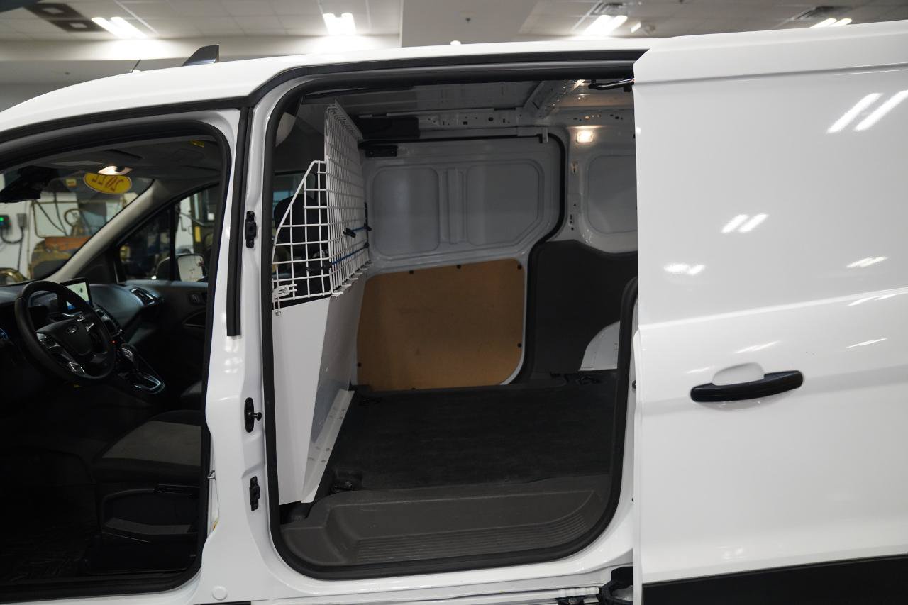 Used 2022 Ford Transit Connect XL FWD image 21