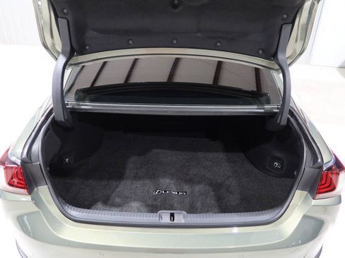 Used 2025 Lexus ES 300h w/ Premium Package FWD image 27