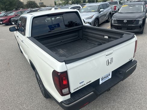 Used 2017 Honda Ridgeline RTL-E image 13