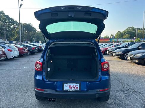 Used 2009 Volkswagen Tiguan SE AWD/4WD image 12