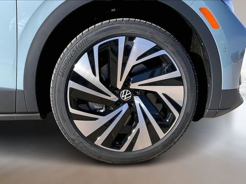 New 2025 Volkswagen ID.4 Pro S Plus AWD/4WD image 13