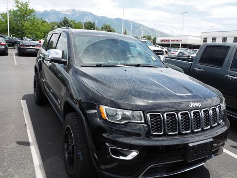 Used 2020 Jeep Grand Cherokee Limited w/ Luxury Group II AWD/4WD image 3