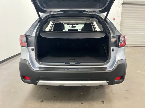 Used 2025 Subaru Outback Limited XT image 26