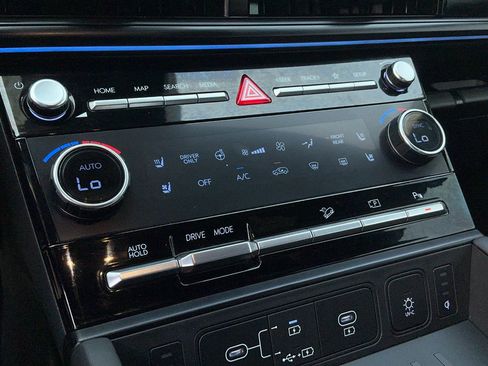 Used 2024 Hyundai Santa Fe Calligraphy FWD image 20