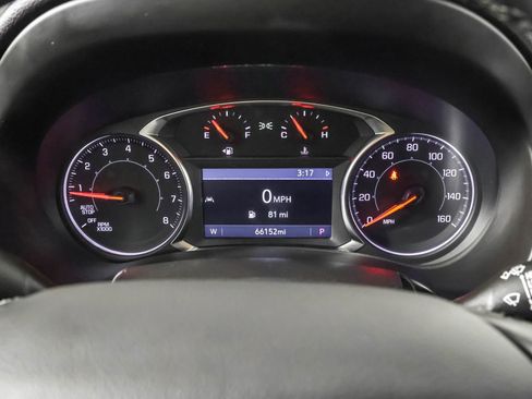 Used 2023 GMC Terrain SLT image 28