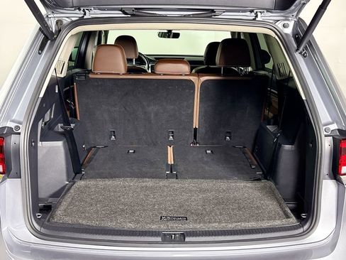 Certified 2023 Volkswagen Atlas SE w/ Black Wheel Package image 20