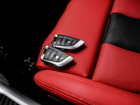 Used 2023 BMW M4 xDrive Competition image 48