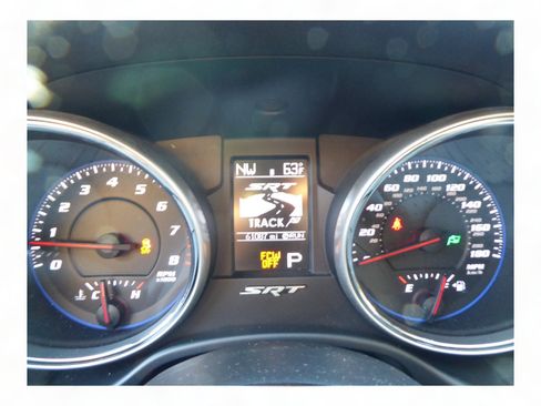 Used 2012 Jeep Grand Cherokee SRT8 w/ Luxury Group II image 10