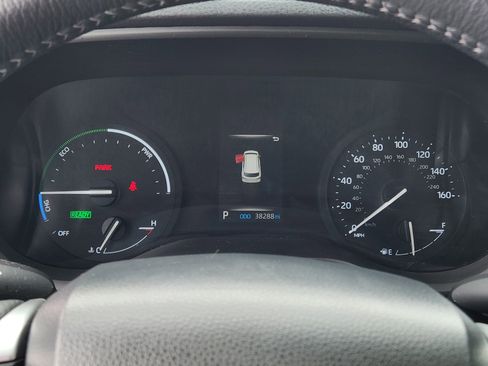 Used 2023 Toyota Sienna XSE image 20