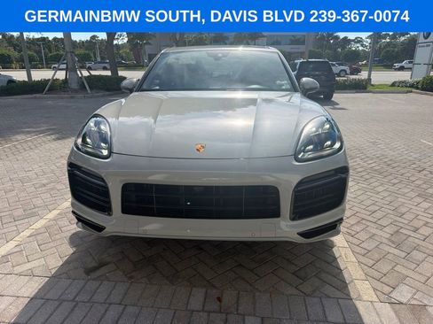 Used 2022 Porsche Cayenne GTS AWD/4WD image 5