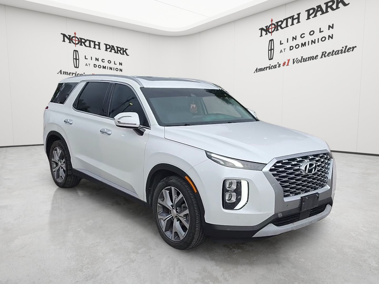 Used 2020 Hyundai Palisade SEL FWD image 7