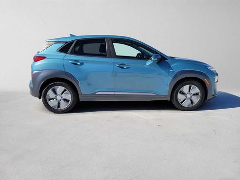 Used 2020 Hyundai Kona Ultimate FWD image 2