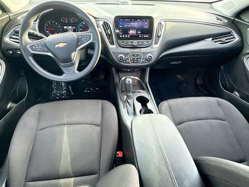 Used 2019 Chevrolet Malibu LT w/ Driver Confidence Package II FWD image 14