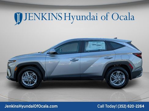 New 2026 Hyundai Tucson SE image 7