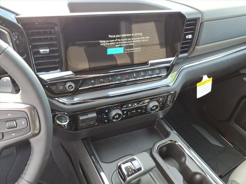 New 2026 Chevrolet Silverado 1500 ZR2 w/ Dark Appearance Package image 17