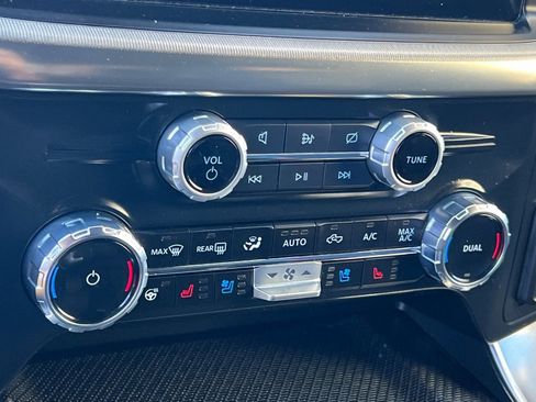 Used 2023 Ford F150 Raptor w/ Raptor 37 Performance Package AWD/4WD image 20