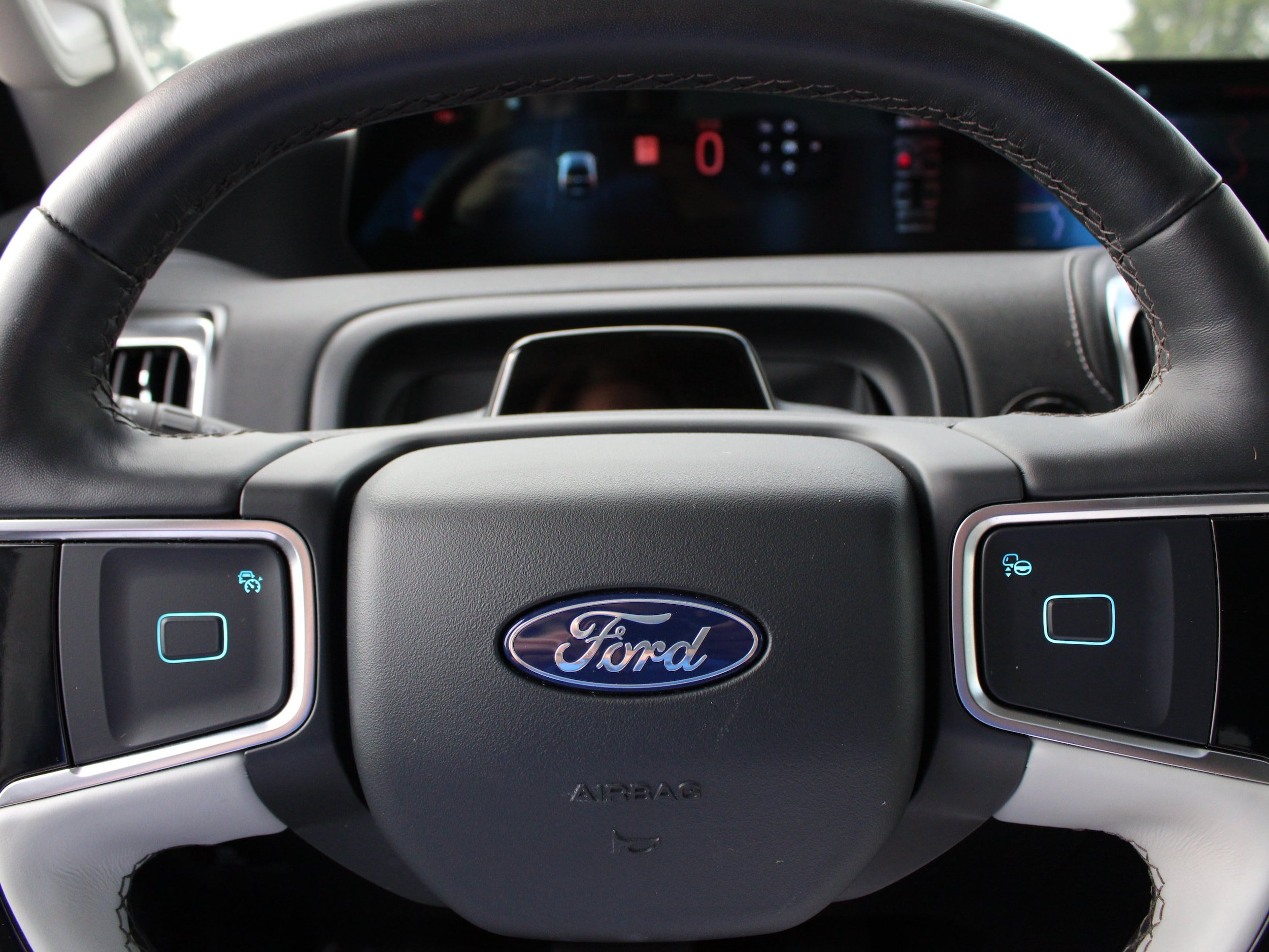 Used 2025 Ford Expedition Platinum AWD/4WD image 18