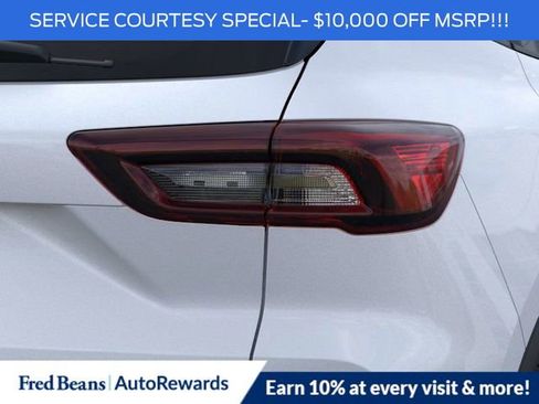 New 2025 Ford Escape SE image 24