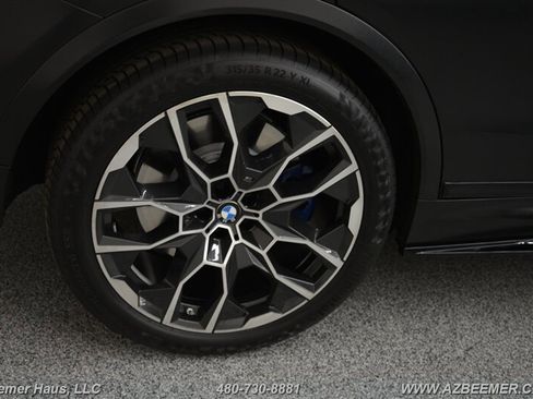 Used 2023 BMW X7 M60i w/ Climate Comfort Package image 46