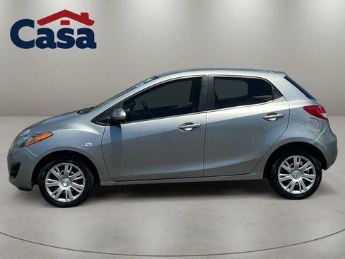 Used 2011 MAZDA MAZDA2 Sport FWD image 3