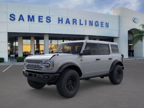 New 2026 Ford Bronco Badlands AWD/4WD image 1