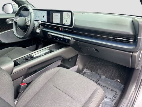 Used 2024 Hyundai Ioniq 6 SE RWD image 30