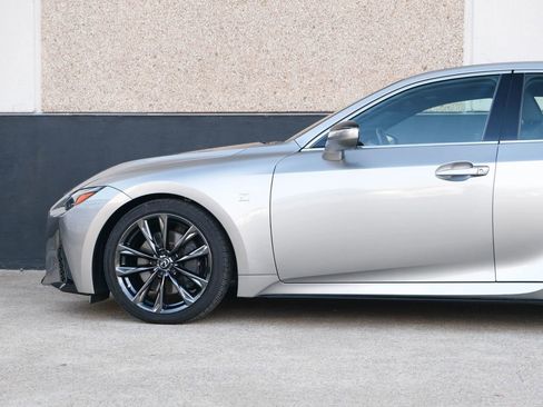 Used 2022 Lexus IS 350 F Sport image 6